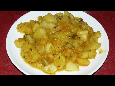 Видео: Простая тушеная картошка с грибами. Мм... вкуснятина.