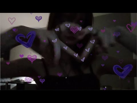Видео: asmr девочка с ключиком делает тебе веснушки