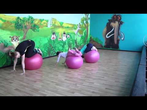 Видео: Шпильберг Елизавета, детский фитнес — Onfit Awards 2014