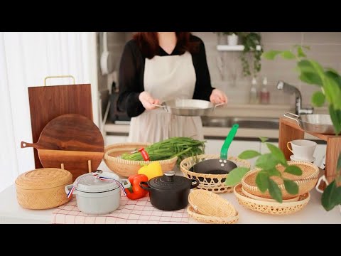 Видео: Как обращаться с кухонными принадлежностями и новыми предметами домашнего обихода (Staub)