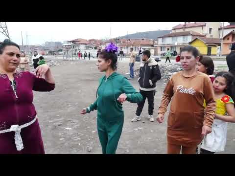 Видео: Честит 8 Март