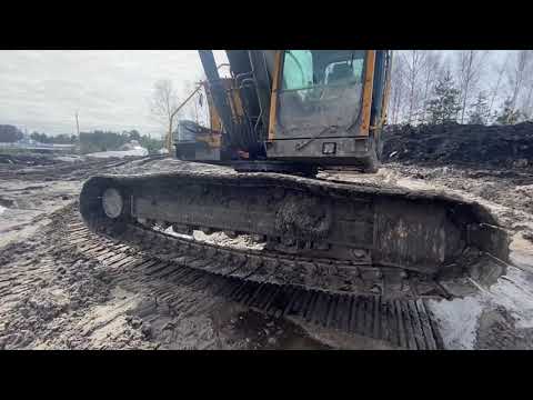 Видео: Слетела гусянка на экскаваторе Вольво Volvo 210