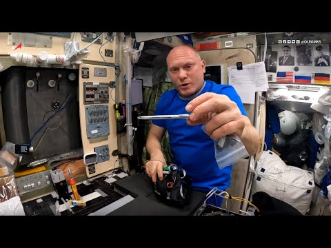 Видео: Американские канцелярские принадлежности на МКС