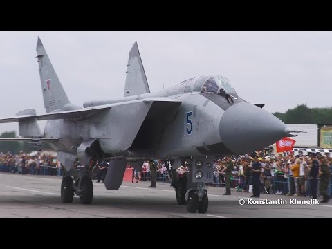 Видео: МиГ-31 Крылья Пармы 2015