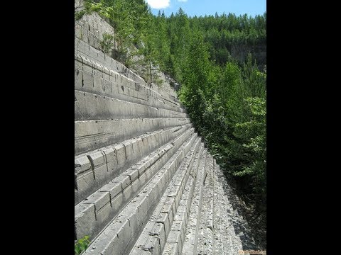 Видео: Уникальный карьер Старая линза под Екатеринбургом.