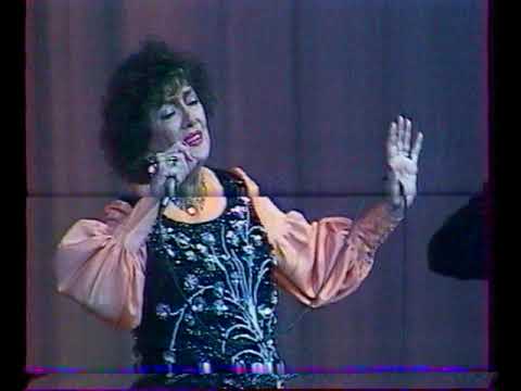 Видео: На концерте Аллы Баяновой (ЦТ, ~ 1989) (2)