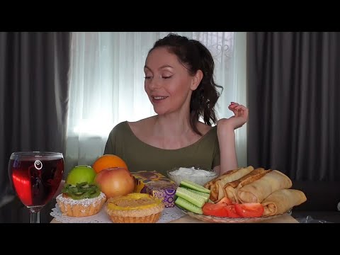 Видео: Мукбанг/ Первые отношения ❤/ Блины с мясом/ Мороженое 🍦/Пирожные 🍰/ не АСМР