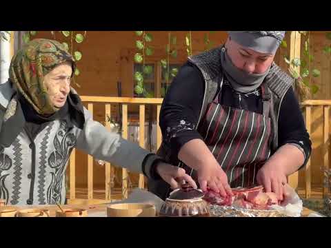 Видео: Сочный, огромный стейк из говядины в тандыре! Видео, полное деревенских рецептов!