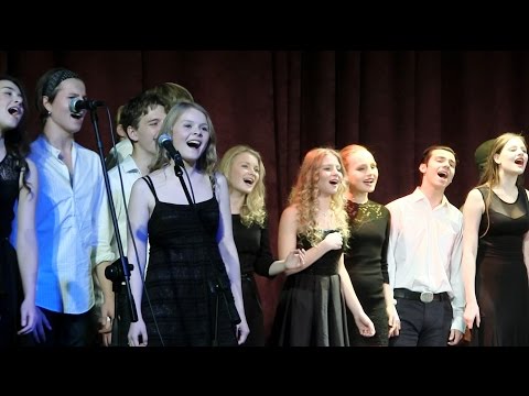 Видео: 01840 ГИТИС Первокурсники театральных ВУЗов 2015 ЦДА
