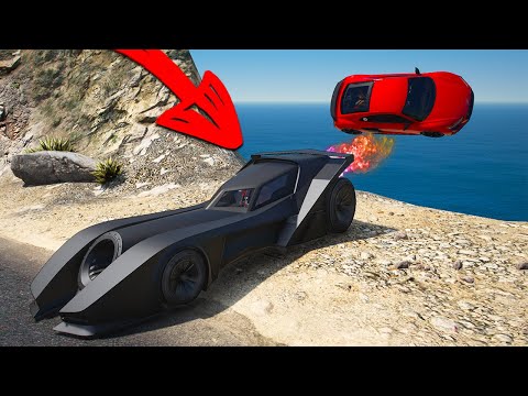 Видео: СБРОСИЛ ЕГО В ВОДУ! ТРОЛЛИНГ НА МАШИНЕ БЭТМЕНА В ГТА 5 ОНЛАЙН! (GTA 5 ONLINE)