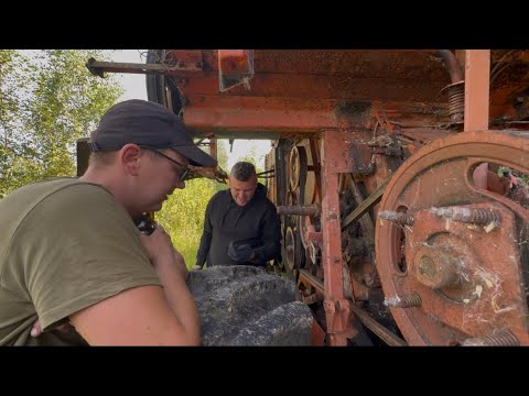 Видео: Комбайн Енисей часть 3 !! К на приехал коллега!! Конец уборки!!