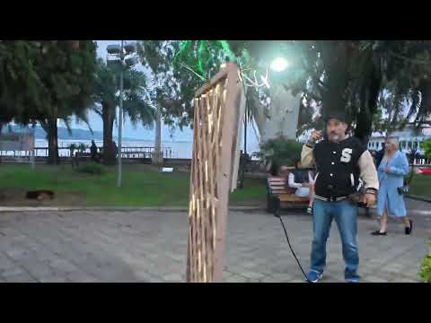 Видео: Сухум, вечерний и ночной 