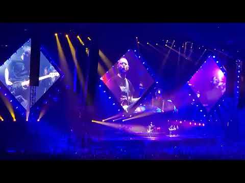 Видео: Звери - До скорой встречи (Концет СПБ Газпром Арена 15.12.2023)