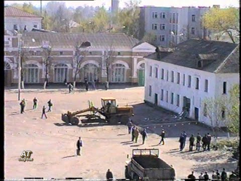 Видео: Снос общежития на площади 1000-летия города.