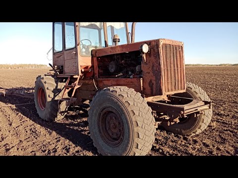 Видео: Трактор дт-75 на колесах в работе # Сезон 2021.