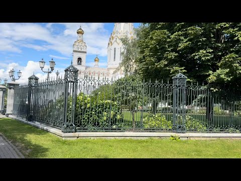 Видео:  Храм Памятник в честь всех святых в Минске
