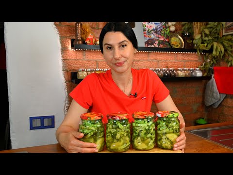 Видео: Зимой открыли Баночку и АХНУЛИ КАК ВКУСНО! Хрустящие КАБАЧКИ на Зиму!