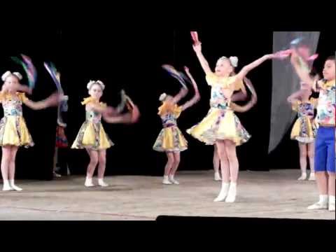 Видео: КОЛЛЕКТИВ "РАДОСТЬ"С ТАНЦЕМ" ЛЕНТОЧКИ"2011ГОД