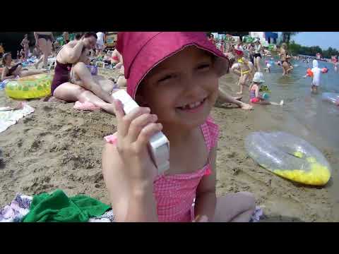 Видео: Наш летний выходной  Купаемся на карьере!