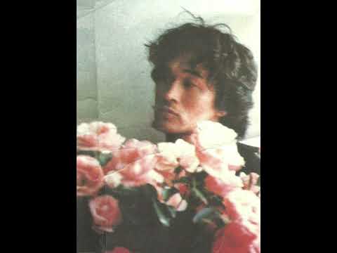 Видео: Виктор Цой - Не отдам (feat. Максим)