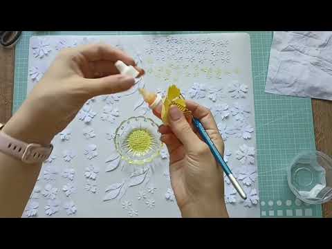 Видео: Вторая часть .2/3 Окрашивание обработанной ткани,красками для Цветоделия и чиппборда.