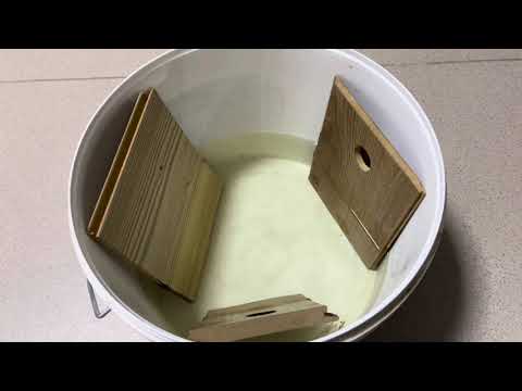 Видео: Сравнение водозащищённости ламината Quick-Step, Classen и Wood Style