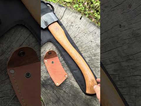 Видео: Кованый трёхслойный топор Плотник с бойком из супер стали 10ХНФ