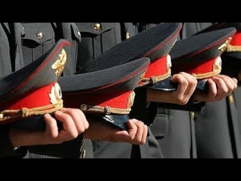 Видео: Массовое увольнения полицейских