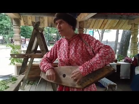 Видео: Сумецкая на гуслях - хулиганские частушки под драку - залихватская песня Скобарей