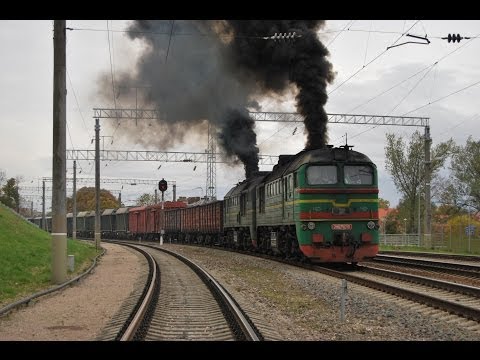 Видео: Железная дорога, Тепловозы 2М62 и модификации / Diesel locomotives 2M62 and modifications