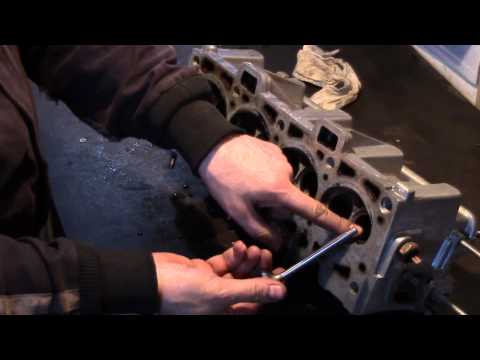 Видео: Часть 1 Почему и откуда масло в корпусе воздушного фильтра.Ремонт ВАЗ 2109