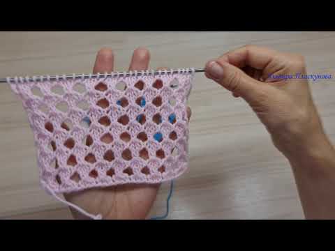 Видео: Крупная простая сетка спицами.