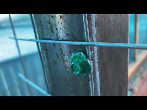 Видео: крепление сетки к профилю