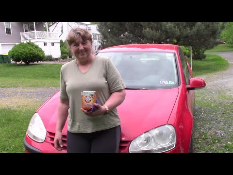 Видео: Как очистить мутные фары [с помощью лимона и пищевой соды]