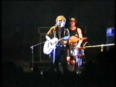 Видео: Концерт группы КИНО в Уфе, ДС "Салават Юлаев", 8 апреля 1990 начало в 21:00 (любительская съёмка)