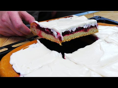 Видео: Сибирский пирог с ТАЁЖНОЙ БРУСНИКОЙ и СМЕТАНОЙ. Вкусно и по домашнему.