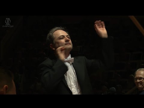 Видео: [2017] Торжественная месса (фрагменты) : Денис Лотоев