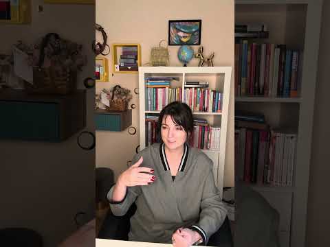 Видео: Про самолюбие, самооценку и чувство собственного достоинства после измены. Психолог София Мажар 