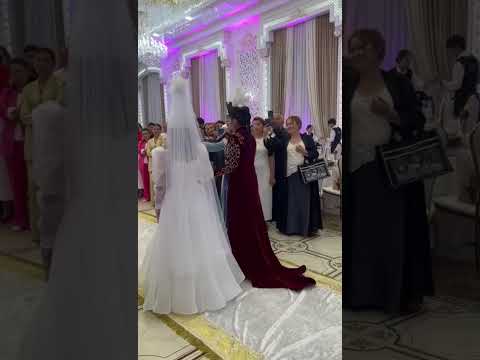 Видео: Гүлсәнім 🌹“Қыз дәурен” Әні мен сөзі: Мырзатай Жолдасбеков #Әдеміұзату#қызұзату#Астанаұзату#