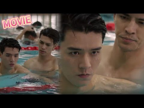 Видео: Дацзунцзи учит Яоэр плавать, как романтично～ 😏🌊💑