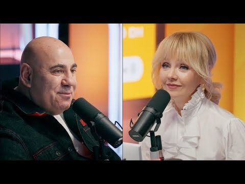 Видео: Валерия и Иосиф Пригожин на Авторадио. ОК с караоке.