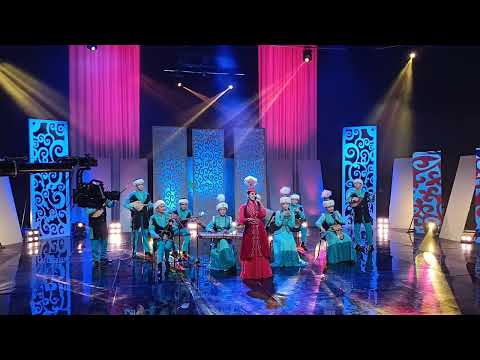 Видео: Айгүл Есекеева - халық әні "Секіртпе"
