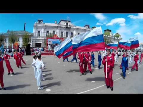 Видео: Парад Победы в Вольске-2015