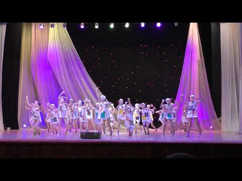Видео: Шоу-балет "Алиса" - "Чемоданное настроение"