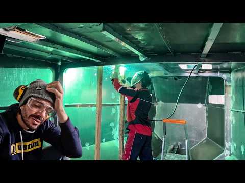 Видео: ⛵️На этой неделе мне очень хотелось бросить строительство этой лодки!! 🥲 (Часть 1/2) Эпизод 366