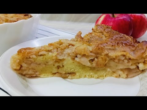 Видео: Простой и вкусный яблочный пирог за 5 минут! Тает во рту! Мало теста, много начинки! Миксер не Нужен