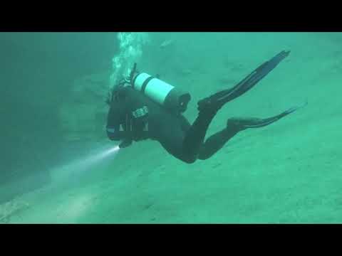 Видео: Озеро-родник Сарва. Погружение дайверов из Ижевска