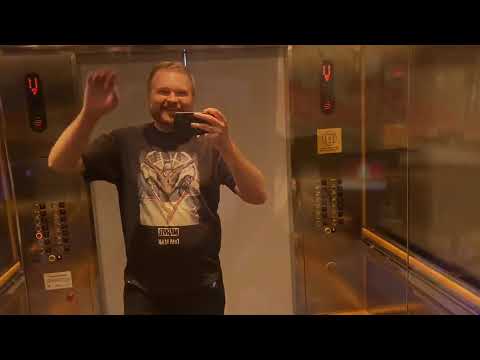 Видео: Последний контракт в компании