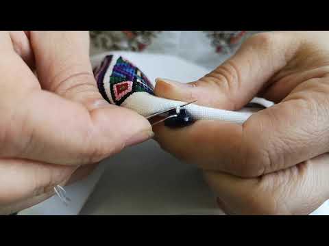 Видео: Як пришити ґудзик на ножці