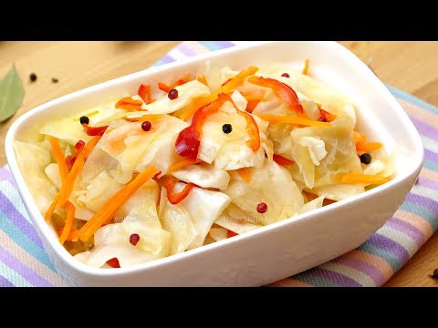 Видео: Очень вкусный салат КАПУСТНЫЙ! Хрустящая закусочная капуста в пикантном маринаде!